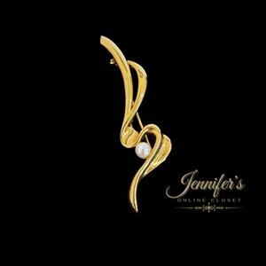 3/$25 Gold Tone Zig Zag Pin with Pearl